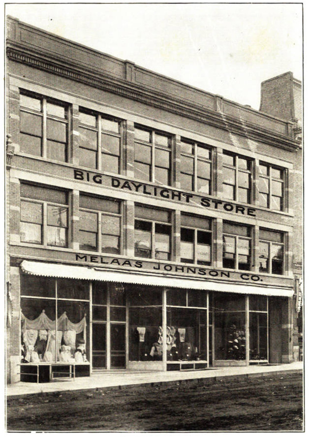 photo of the Big Daylight Store from 1908 city directory